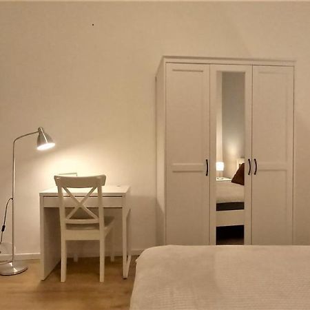 Ferienwohnung Quiet And Private Studio In The Center Budapest Exterior foto